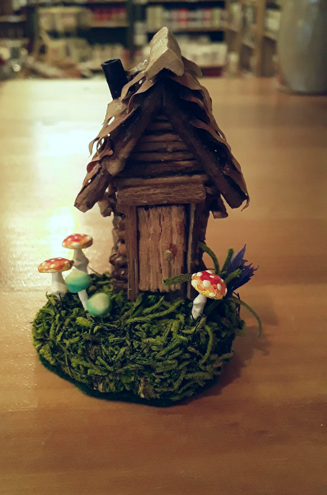 Small Fairy House Pine Cone Roof