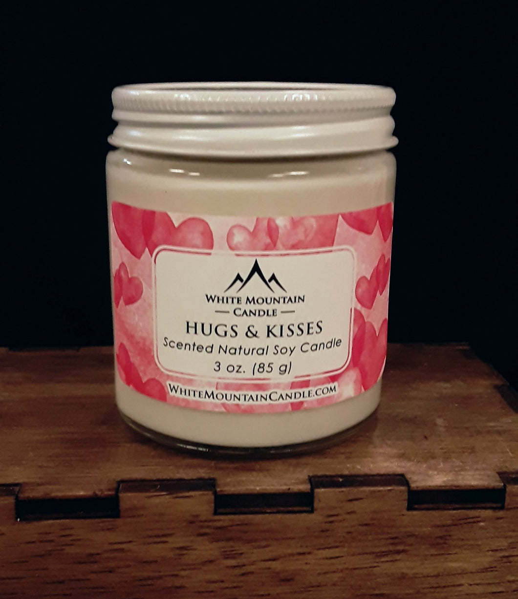 Hugs & Kisses 3 oz Candle