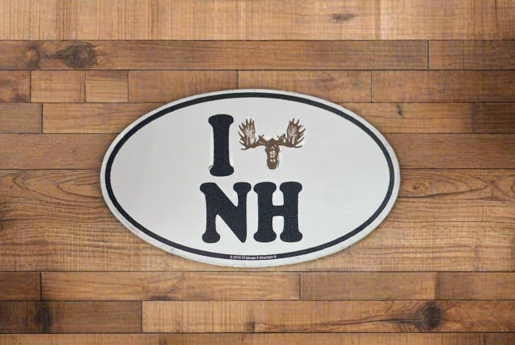 Decal- I Love NH Moose Oval MNNHIL2DE